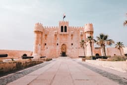 Culture Facts - Traditions in Alexandria Explained