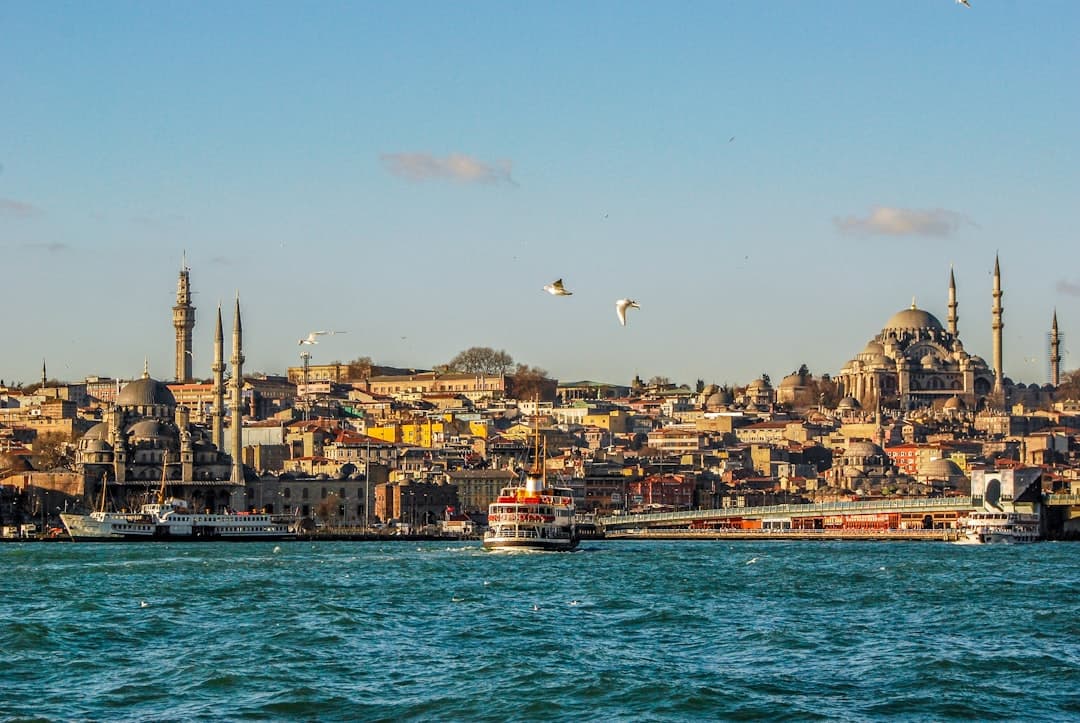 Türkiye Travel Guide - Istanbul Landmarks and Bosphorus